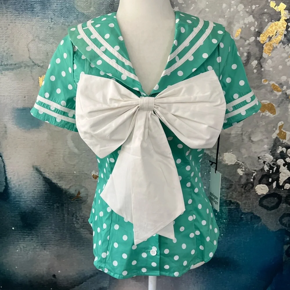 Unique Vintage | Polka Dot Bow Top - Picture 1 of 9